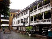 The_George_Inn_1